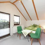 Family-friendly Forest *